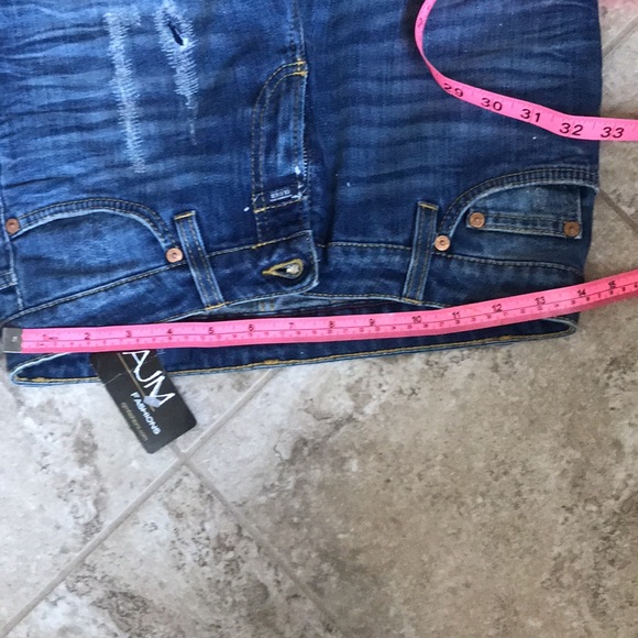 CLOSED distressed skinnies with patchwork sz 24/25 - Picture 13 of 14